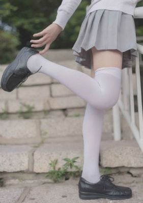 年上大佬掌心宠短剧